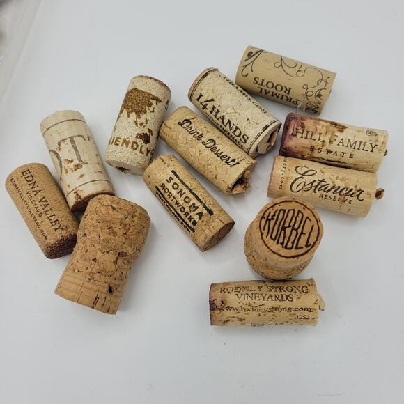 Lot of 128 Used Wine Corks - Picture 2 of 7